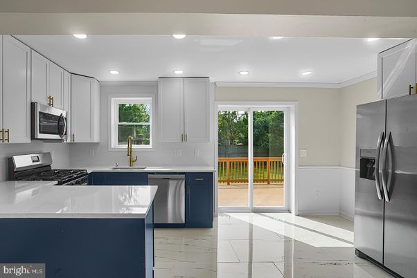 Interior, Kitchen, Marble, Recessed Lighting, Stainless Steel Appliances