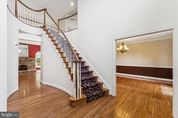 Chandelier, Interior, Recessed Lighting, Wood Texture Flooring