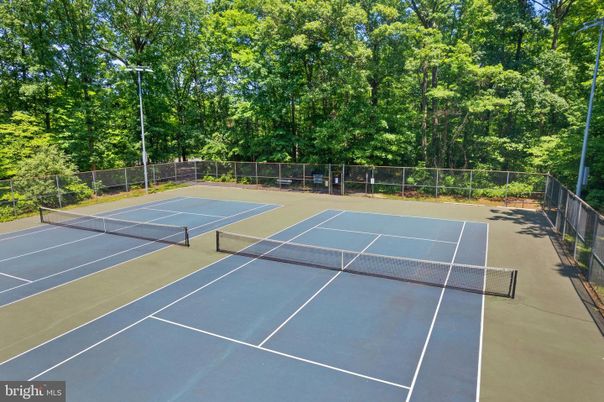 Exterior, Tennis Courts