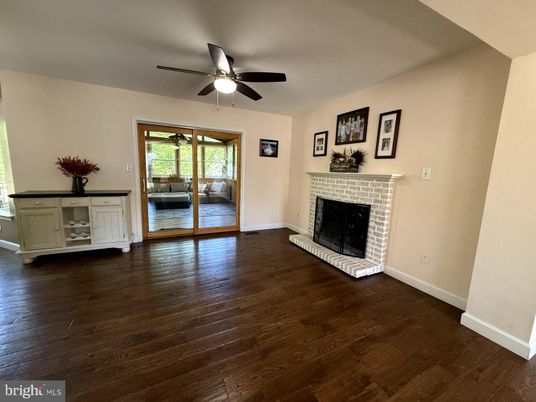 Empty room, Fireplace, Interior, Wood Texture Flooring
