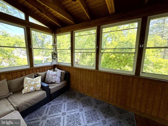 Interior, Sun Room, Wooden Beams, Wooden Ceilings