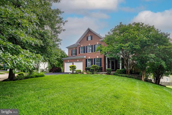 Attached, Backyard, Exterior, Facade, Brick Facade, Georgian