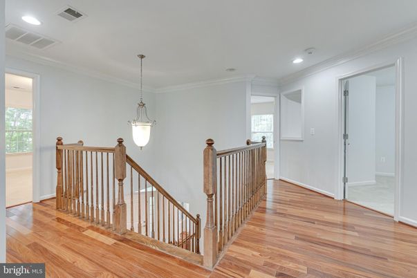 Interior, Pendant Lights, Recessed Lighting, Wood Texture Flooring