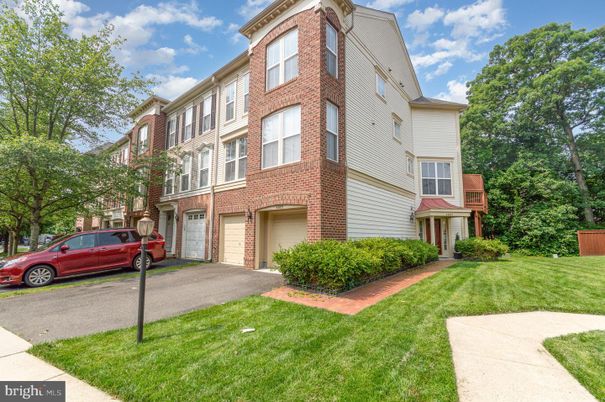 Attached, Exterior, Facade, Brick Facade, Rowhouse
