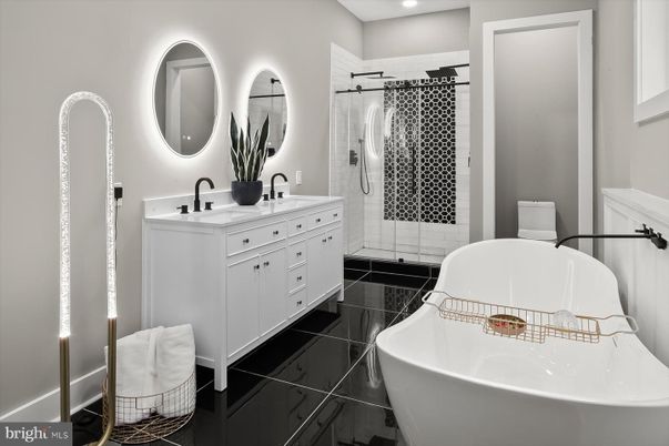Bathroom, Dual Sink Vanities, Free Standing Baths, Interior, Recessed Lighting