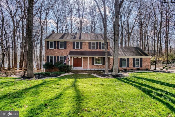 Backyard, Exterior, Facade, Brick Facade, Georgian