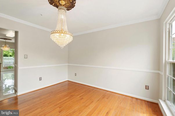Chandelier, Empty room, Interior, Wood Texture Flooring