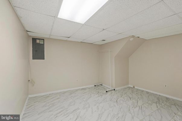 Empty room, Interior, Marble