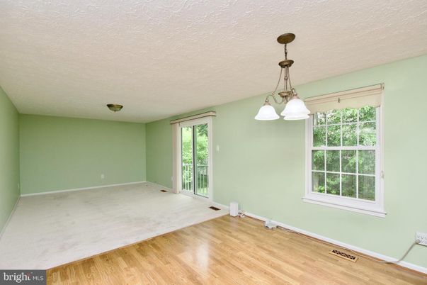 Empty room, Interior, Pendant Lights, Wood Texture Flooring
