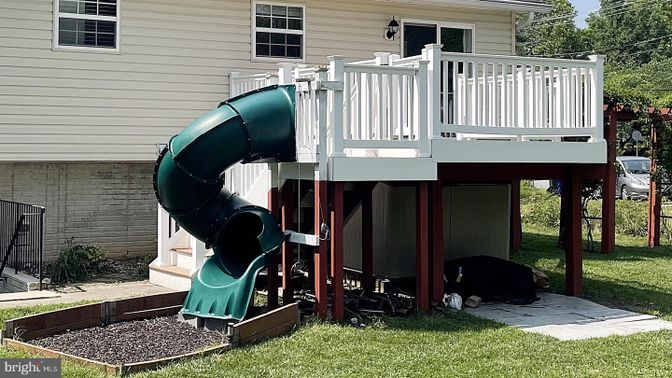 Backyard, Exterior, Playground