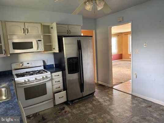 Interior, Kitchen