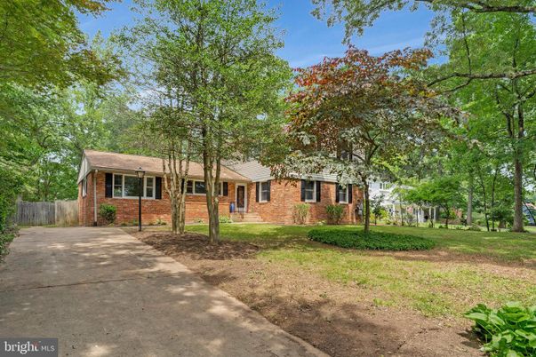 Exterior, Facade, Brick Facade, Ranch