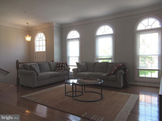 Interior, Living room, Pendant Lights, Wood Texture Flooring