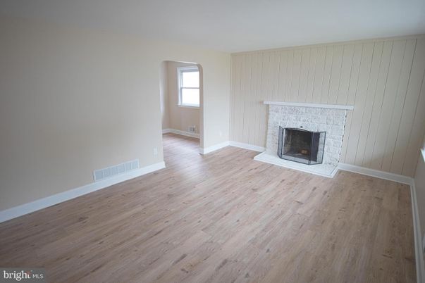 Empty room, Fireplace, Interior, Wood Texture Flooring
