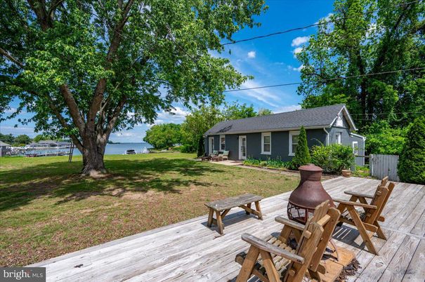 Backyard, Exterior, Water