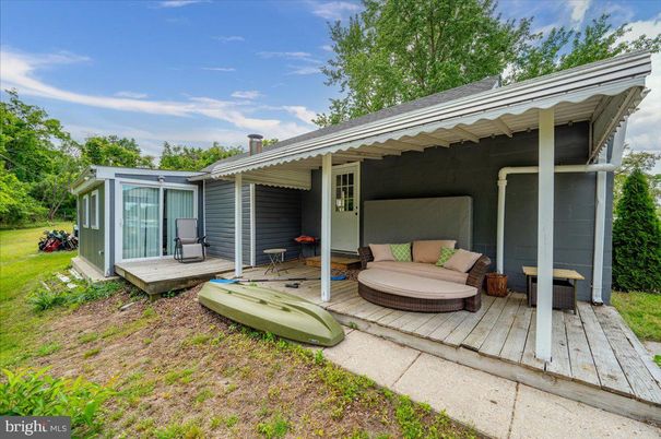 Exterior, Hot Tub
