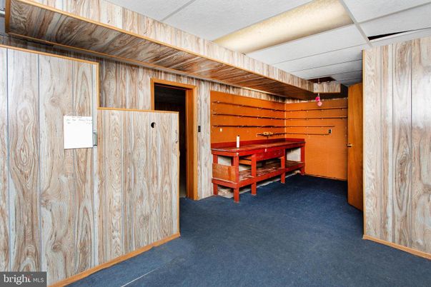 Interior, Wooden Walls
