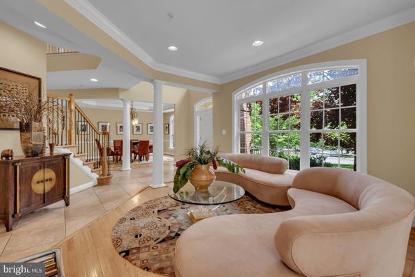 Dining room, Interior, Living room, Recessed Lighting