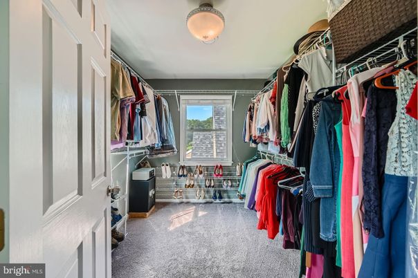 Interior, Walk-in Closets