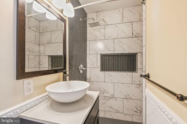 Bathroom, Interior, Marble Walls