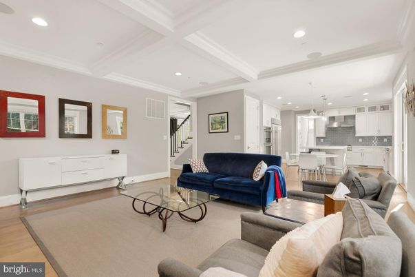 Dining room, Interior, Kitchen, Living room, Pendant Lights, Recessed Lighting, Stainless Steel Appliances, Wood Texture Flooring