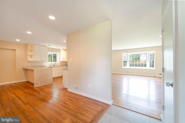 Empty room, Interior, Kitchen, Recessed Lighting, Wood Texture Flooring