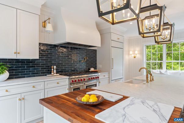 Interior, Kitchen, Pendant Lights, Stainless Steel Appliances