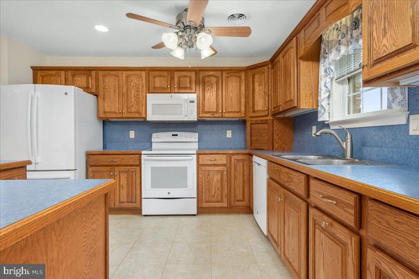 Interior, Kitchen, Recessed Lighting