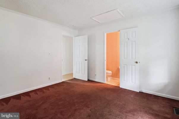 Bathroom, Empty room, Interior