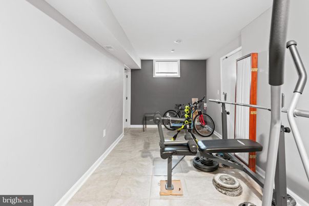 Fitness Equipment, Interior, Recessed Lighting