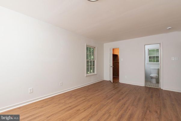 Bathroom, Empty room, Interior, Wood Texture Flooring