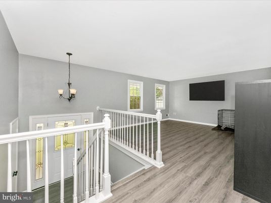 Chandelier, Interior, Wood Texture Flooring