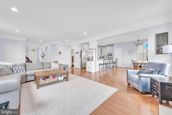 Chandelier, Dining room, Interior, Kitchen, Living room, Recessed Lighting, Wood Texture Flooring