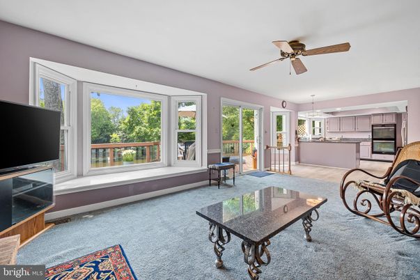 Interior, Kitchen, Living room, Pendant Lights, Stainless Steel Appliances