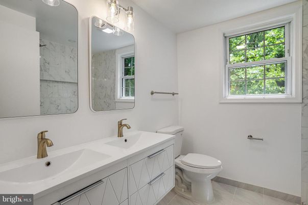 Bathroom, Dual Sink Vanities, Interior, Marble Walls