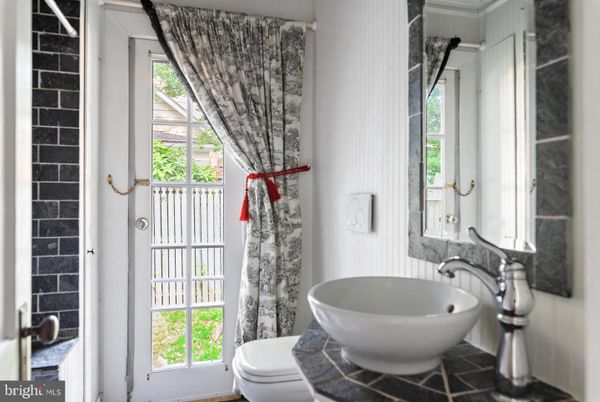 Bathroom, Free Standing Baths, Interior