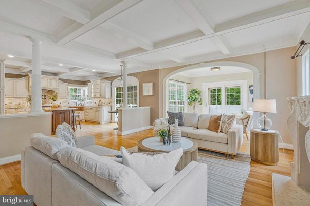 Interior, Kitchen, Living room, Recessed Lighting, Wood Texture Flooring