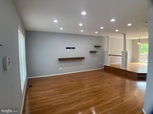 Empty room, Interior, Pendant Lights, Recessed Lighting, Wood Texture Flooring