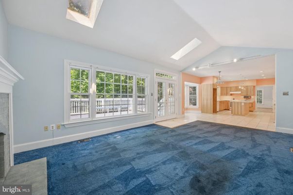 Empty room, Fireplace, Interior, Kitchen, Pendant Lights, Recessed Lighting