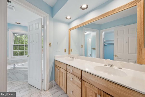 Bathroom, Dual Sink Vanities, Interior, Marble, Recessed Lighting