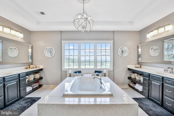Bathroom, Dual Sink Vanities, Interior, Pendant Lights