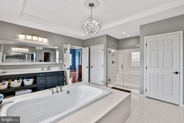 Bathroom, Dual Sink Vanities, Glass Shower, Interior, Pendant Lights, Recessed Lighting