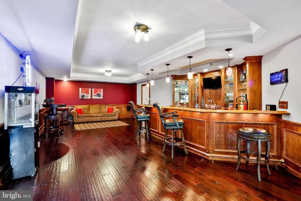 Interior, Pendant Lights, Recessed Lighting, Wood Texture Flooring