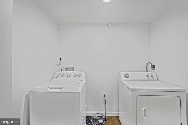Interior, Utility Closets, Washer
