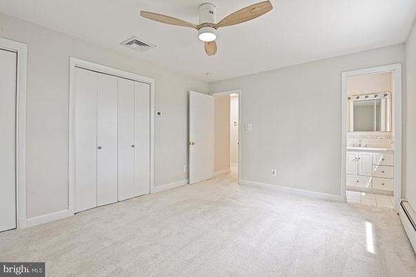 Bathroom, Empty room, Interior