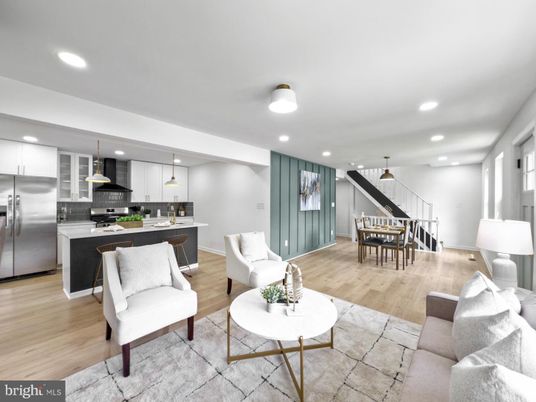 Dining room, Interior, Kitchen, Living room, Pendant Lights, Recessed Lighting, Stainless Steel Appliances, Wood Texture Flooring