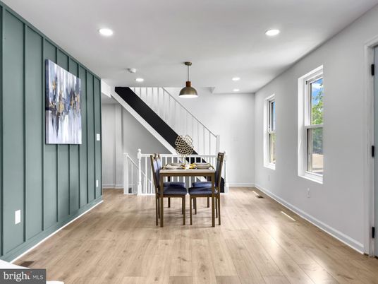 Dining room, Interior, Pendant Lights, Recessed Lighting, Wood Texture Flooring