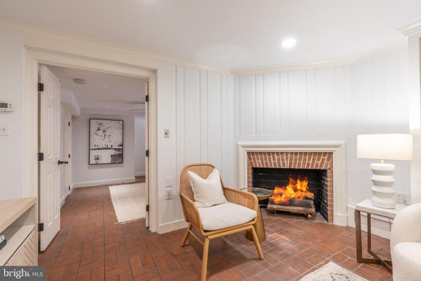 Fireplace, Interior, Recessed Lighting