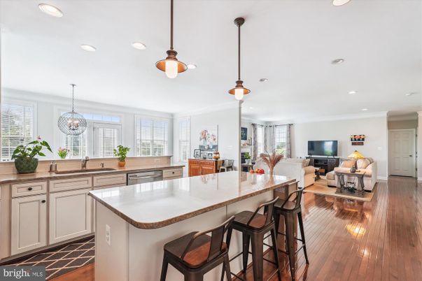 Dining room, Interior, Kitchen, Living room, Pendant Lights, Recessed Lighting, Wood Texture Flooring