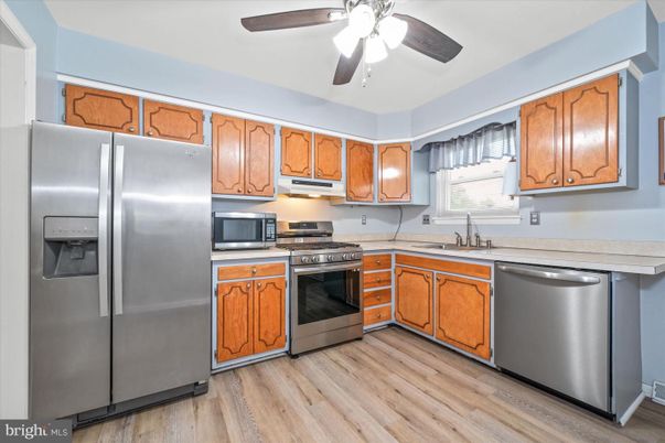 Interior, Kitchen, Stainless Steel Appliances, Wood Texture Flooring